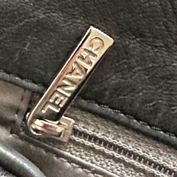 Chanel Quilted Soft lamb skin Stretch Flap with Silver Hardware - Picture 3 of 8